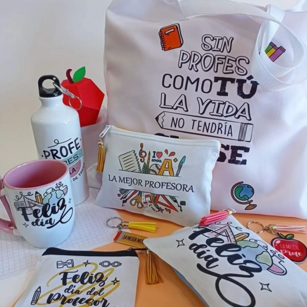 Penne, tazze, borracce termiche, taccuini, chiavette USB, portachiavi e lanyard. Ideali per omaggi aziendali e fiere.